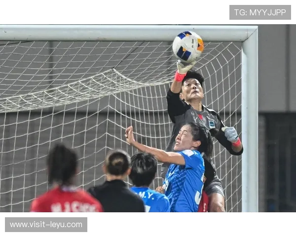 中国女足逆袭战胜日本队挺进亚冠决赛 全员拼搏展现团结精神 中国女足逆袭战胜日本队挺进亚冠决赛 全员拼搏展现团结精神