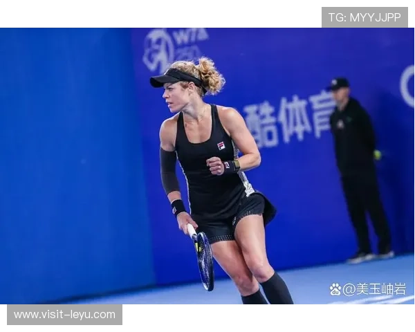 新一轮网球大师赛:世界排名前十选手激烈对决,谁将赢得冠军桂冠 新一轮网球大师赛:世界排名前十选手激烈对决,谁将赢得冠军桂冠