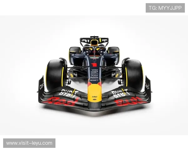 F1赛季激战正酣 红牛和梅赛德斯展开新一轮巅峰对决 F1赛季激战正酣 红牛和梅赛德斯展开新一轮巅峰对决