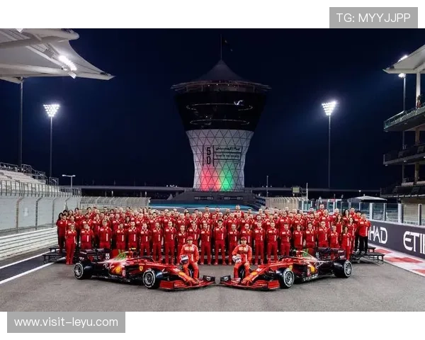 F1赛季精彩纷呈 各大车队角逐激烈 争夺世界冠军之路愈加扑朔迷离 F1赛季精彩纷呈 各大车队角逐激烈 争夺世界冠军之路愈加扑朔迷离
