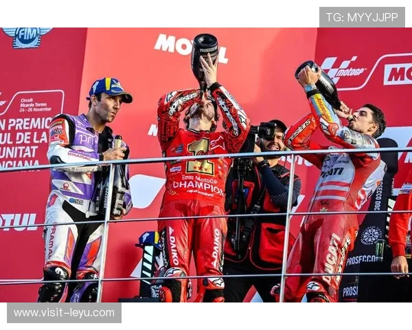 MotoGP赛季最新动态：新冠军诞生，顶级车手争霸战再度升级