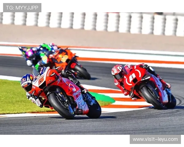 摩托车大奖赛最新动态 瓦伦西亚站冠军激战揭晓 赛季总冠军争夺白热化