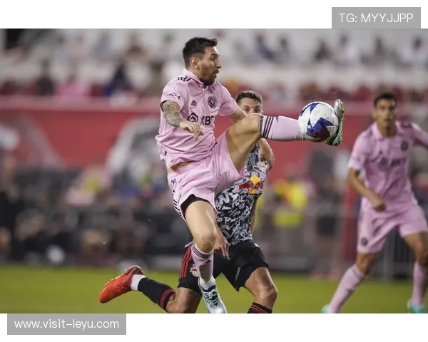 梅西回归美国足球，重燃迈阿密国际冠军梦想，球迷期待新赛季表现