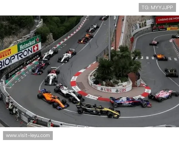 F1赛季最新动态解析各车队新策略与赛道挑战全景报道