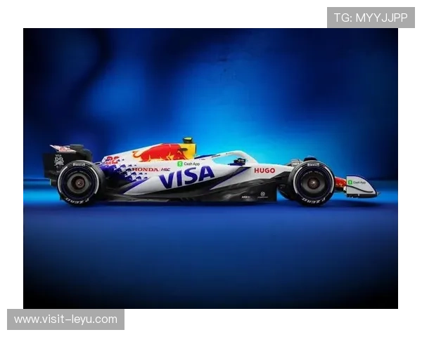 F1赛季最新动态：车队排名激烈变化 赛车技术与策略迎来新挑战